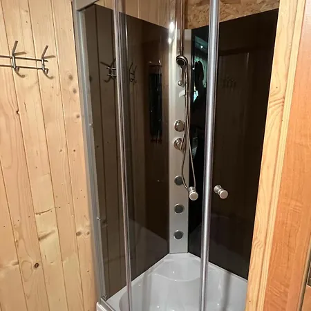 Pod Magnolia Apartment Targanice