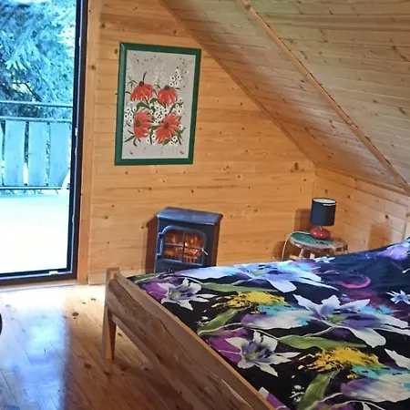 Pod Magnolia Apartment *